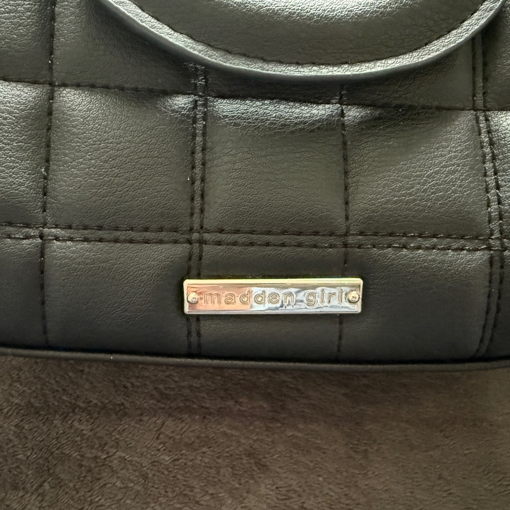 Madden Girl Black Quilted Mini Satchel Bag Top Handle Crossbody Purse - Picture 4 of 5